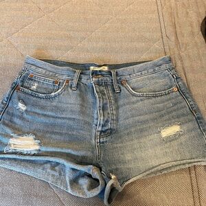 Madewell Relaxed Denim Shorts Size 29.